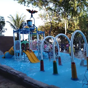 Aldeia Do Lago C204- Com Cozinha , Churrasqueira E Bebidas Liberadas No Parque Aquatico, Internet , Rampa No Lago, Ponto Recarga De Carro Eletrico, Pesqueiro Caldas Novas